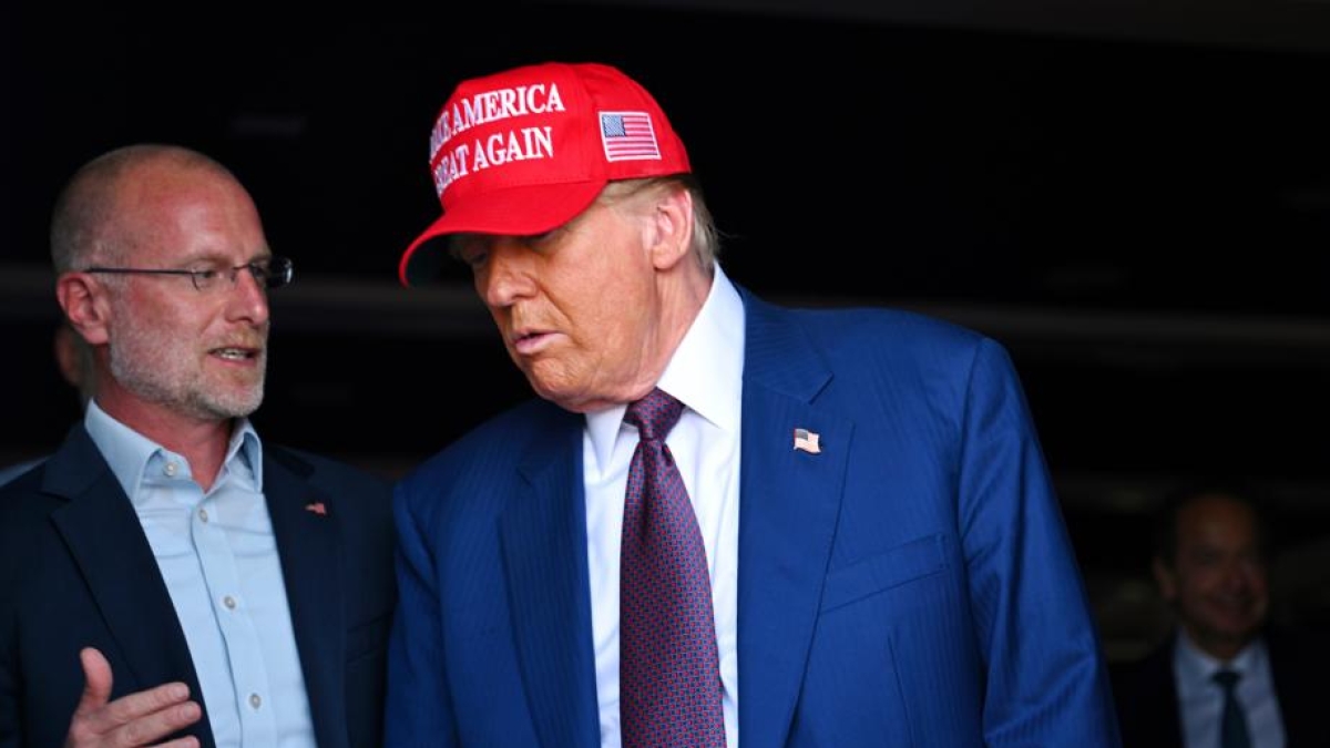 Oriente Occidente di Rampini | «Quante previsioni abbiamo sbagliato». Il Wall Street Journal chiude l'anno con un'autocritica