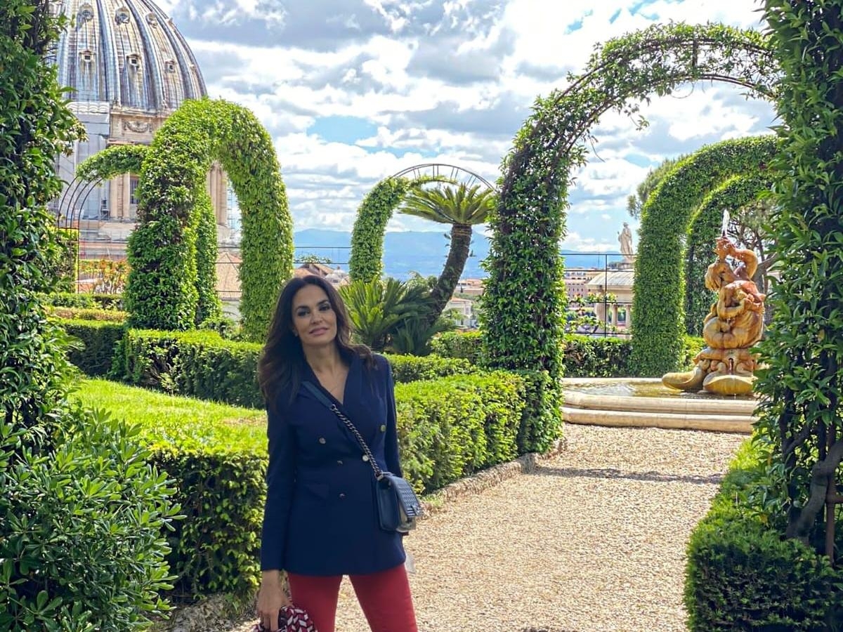 Fontana di Trevi, Maria Grazia Cucinotta: «Biglietto necessario per sostenere il patrimonio. La tariffa? Fin troppo bassa»