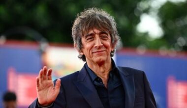 Sergio Rubini compie 66 anni: voleva fare il musicista, il debutto alla regia, il matrimonio (finito) con Margherita Buy, 7 segreti