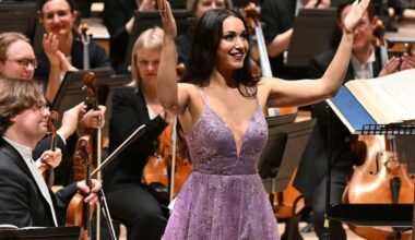 Carolina López Moreno: «Figlia di migranti, sono stata salvata dalla lirica e dai cavalli»
