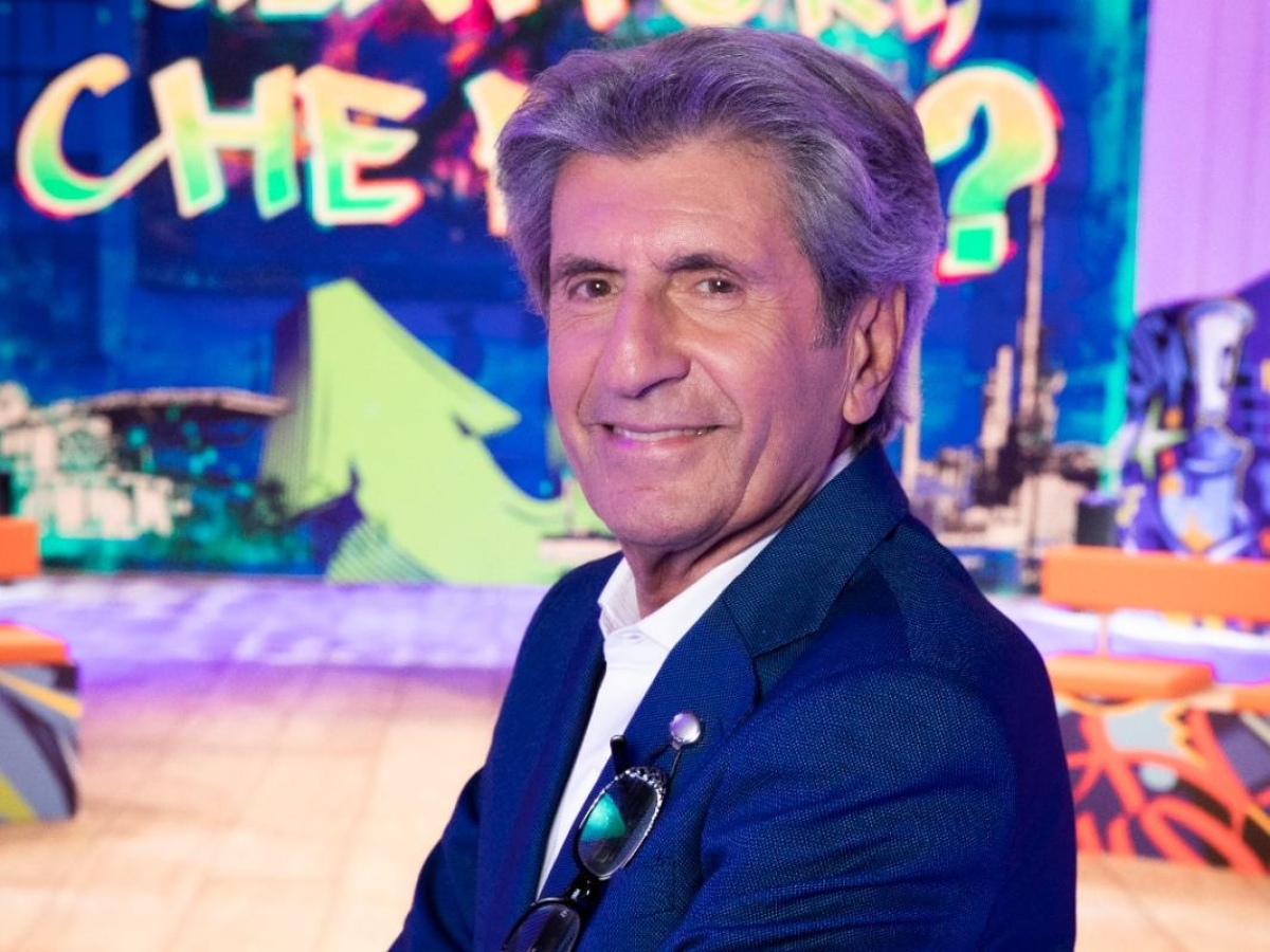 Gianni Ippoliti: «Soliti Ignoti nacque da una mia idea, ma la Rai la attribuì a un americano. Ho inventato io la marchetta in tv. Rocco Tanica mi copia (male). Timperi? Lasciamo stare»