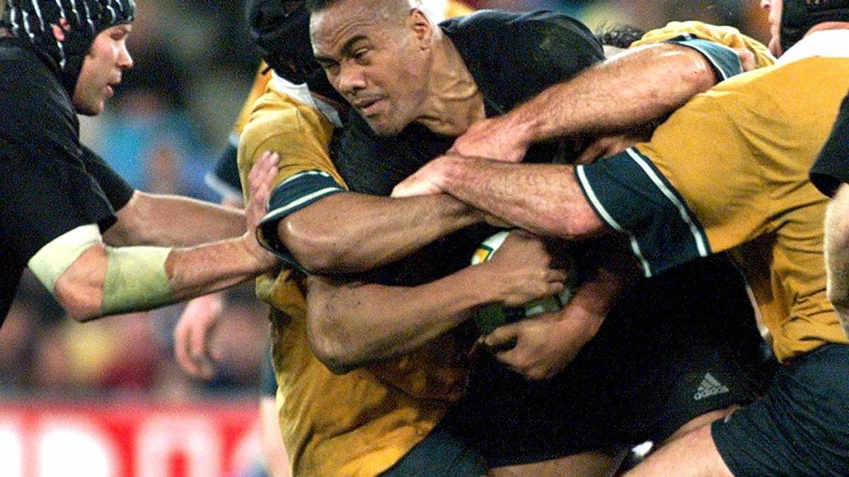 Jonah Lomu, la vita e la meta in Nuova Zelanda-Inghilterra del 1995. Una foto una storia