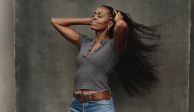 Michelle Obama, da personaggio politico a influencer: tutti i “no” alla politica. E il segreto dei capelli