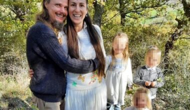 Famiglia nel bosco, Catherine Trevallion chiede un secondo parere pediatrico: «Mia figlia non ha la bronchite». Ma la visita non viene approvata