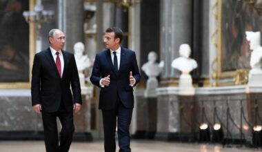 Ucraina - Russia, le notizie sul conflitto in diretta | Il gelo di Mosca: «Non è in preparazione nessun trilaterale con Usa e Ucraina»