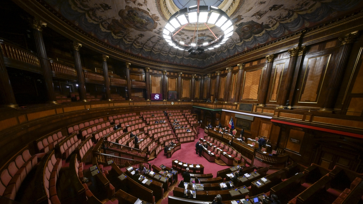 Manovra 2026, tutte le misure: rottamazione in 9 anni per le cartelle esattoriali. Pensioni, penalizzati i lavori più usuranti. Oggi in Aula