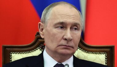 «Putin vuole tutta l'Ucraina e poi punterà i Paesi Baltici»: l'allarme dell'intelligence Usa (che contraddice Trump)