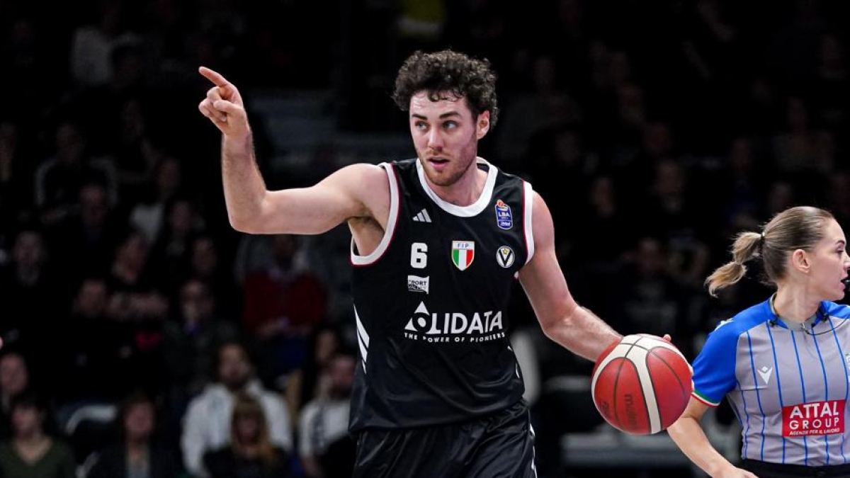 Serie A, la Virtus Bologna con un grande Pajola batte Brescia e si riprende la vetta della classifica