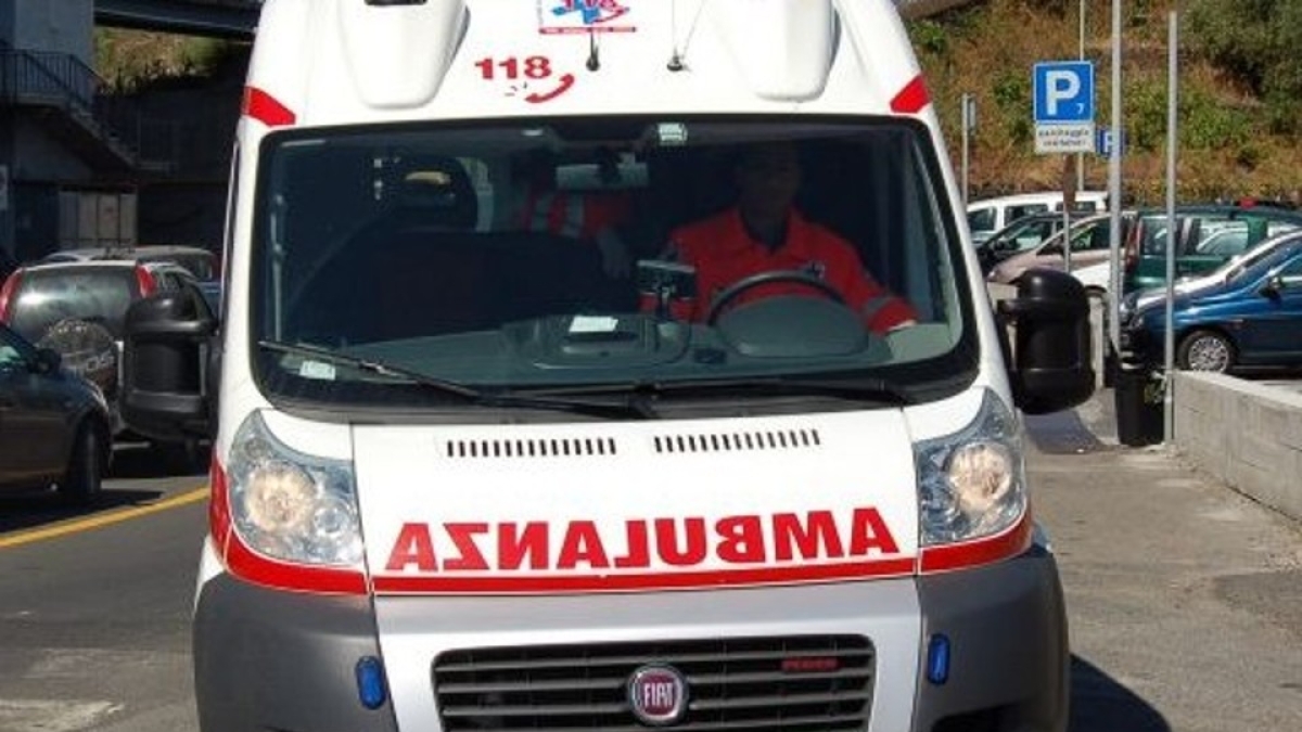 Incidente via Aurelia: motociclista di 49 anni muore nel giorno di Natale. Tamponamento tra più veicoli sulla Pontina