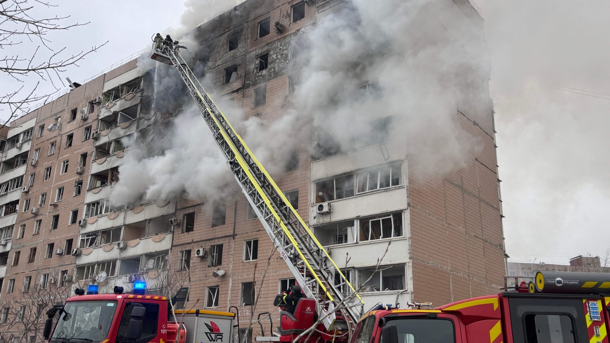 Ucraina - Russia, le notizie sul conflitto in diretta | Agenzia Reuters: nuove esplosioni nel luogo dell'attentato al generale Sarvarov a Mosca