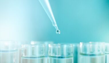 Manovra, tagli per 140 milioni al fondo per i farmaci innovativi: a rischio le terapie per i pazienti oncologici