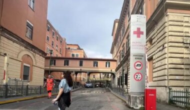 Roma, testimone di Geova operata con trasfusione di sangue: il chirurgo dell'Umberto I rischia la denuncia per violenza privata