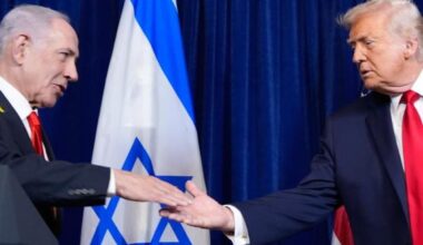 Trump e Netanyahu tra elogi e tensioni: «Cambi linea sulla Cisgiordania»