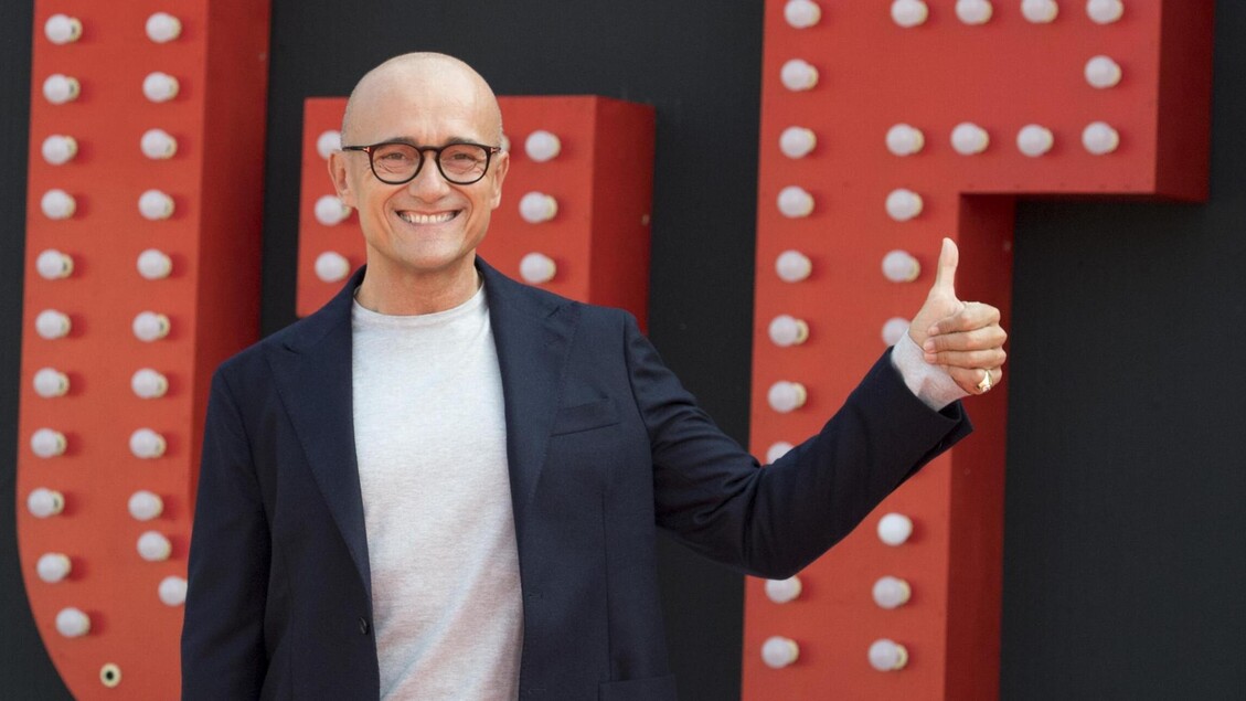 L'ex del Grande Fratello, Antonio Medugno, denuncia Alfonso Signorini - Notizie
