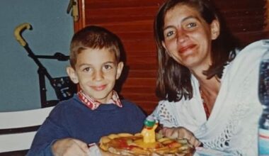 Achille Lauro compie 35 anni, la dedica alla mamma su Instagram (e intanto il concerto del 2026 all'Olimpico è sold out)