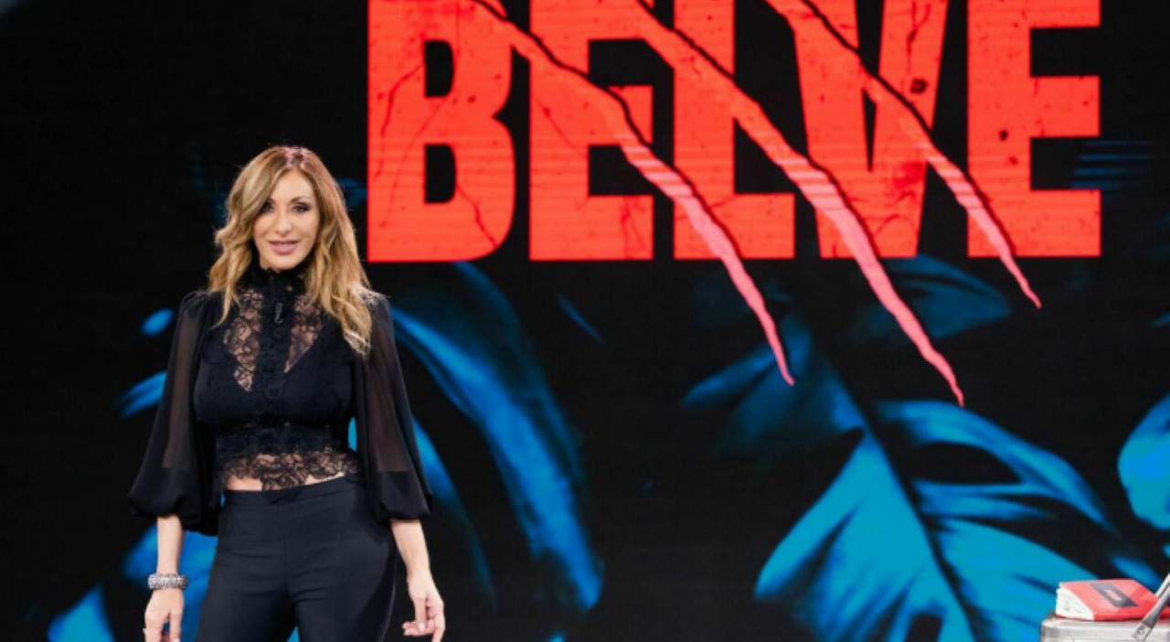 «Mai stata l'amante di Berlusconi. Mio padre non voleva riconoscermi. Da giovane avevo una passione per un cantante»