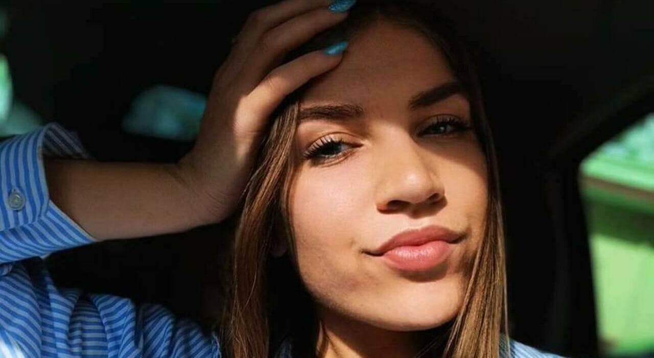 Tatiana Tramacere scomparsa a Nardò, l'ultima cena con il fidanzato e i biglietti presi per tornare dall'ex. La mamma: «Le è successo qualcosa»