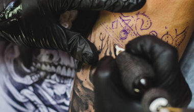 l'inchiostro si accumula nei linfonodi e indebolisce il sistema immunitario. Quali sono i colori più dannosi