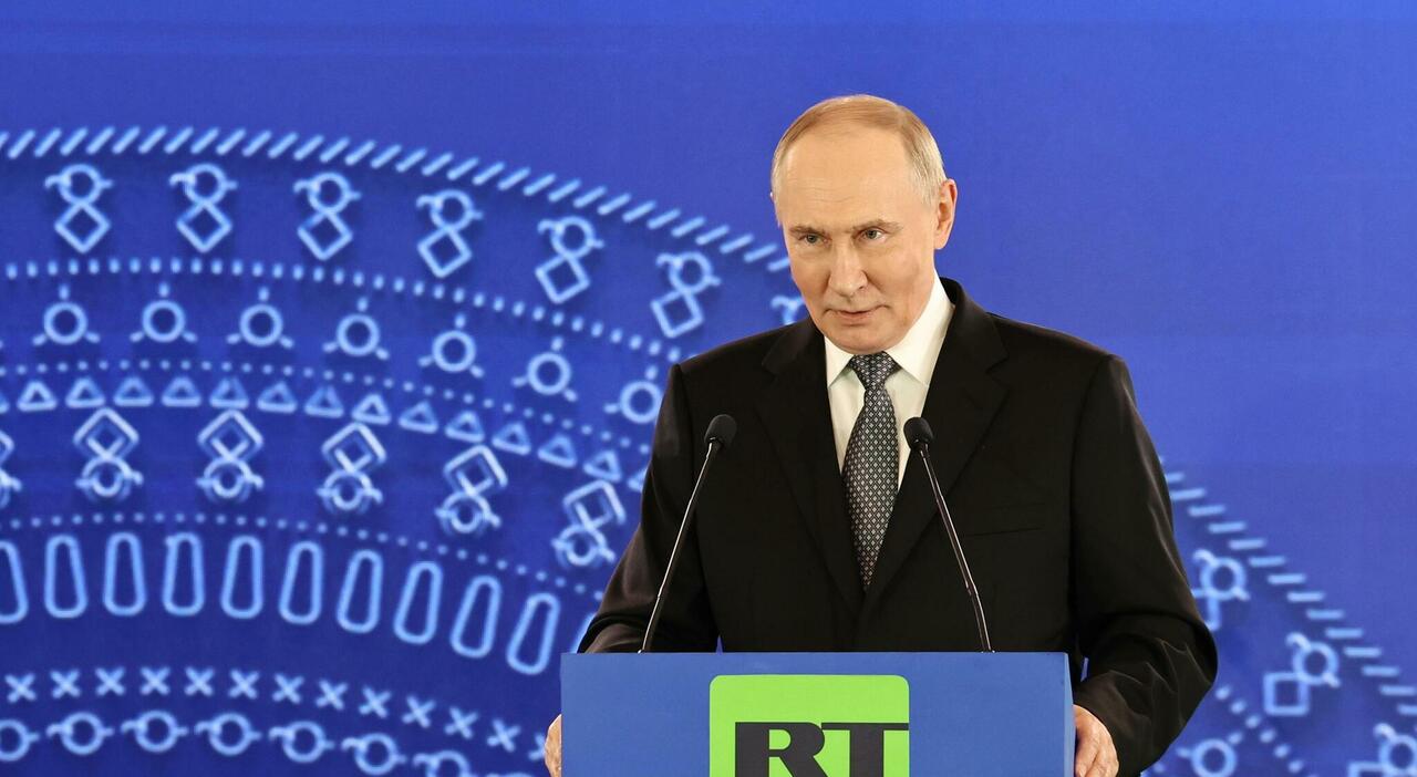 Il Cremlino e il nuovo asse con gli Stati Uniti: «Sull'Europa stessa visione, possibile una soluzione per l'Ucraina» - Il Messaggero