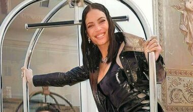 Elodie riparte da Ancona. La cantautrice romana ha scelto il PalaPrometeo per la data zero del tour che partirà nel 2027