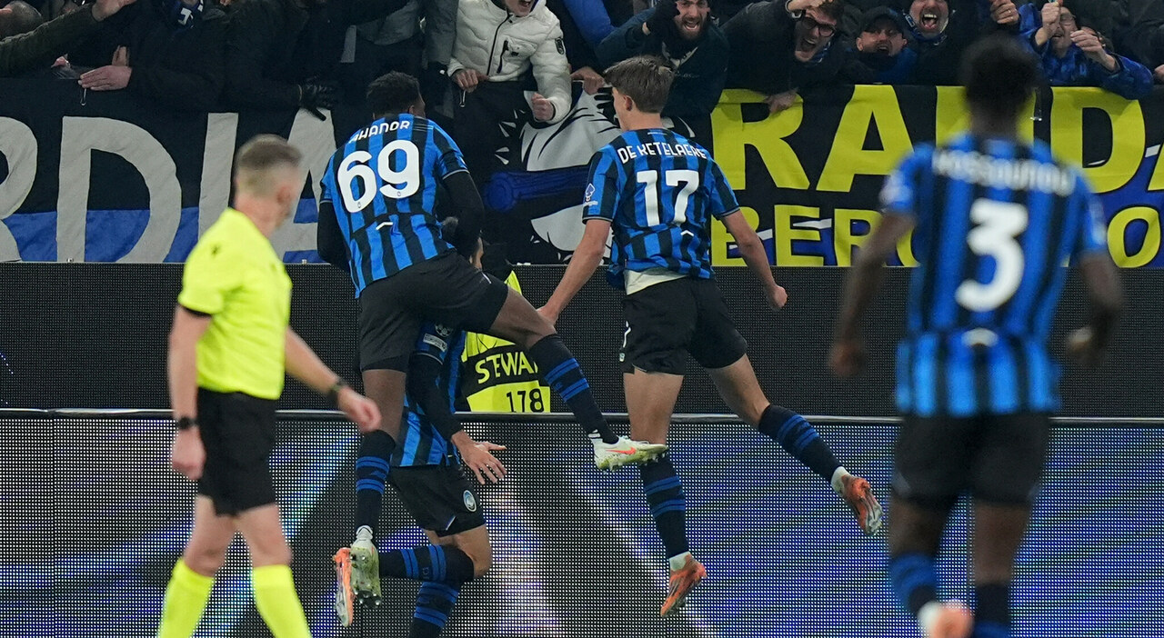 De Ketelaere (7,5) gol e assist, Scamacca (6,5) presente, Joao Pedro (6,5) ci prova