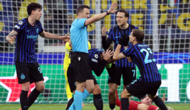 la decisione dell'arbitro e la chiamata del Var, cosa è successo