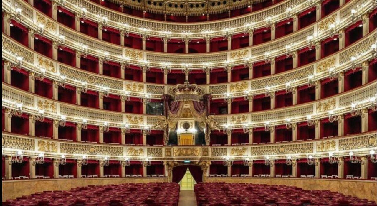 Napoli, guardia di finanza al Teatro San Carlo per acquisire atti sulla gestione finanziaria della Fondazione