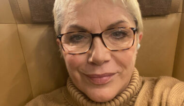 Rosanna Banfi: &laquo;La telefonata che mi ha ridato la vita: i linfonodi sono puliti, la disavventura col nuovo tumore &egrave; finita&raquo;