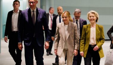 Meloni dice no al Mercosur, telefonata con Macron. Salta la firma di von der Leyen in Brasile