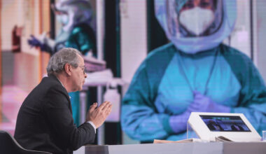 «Avevo la febbre e ho fatto il tampone per capire che tipo di influenza avessi. I non vaccinati stanno peggio»