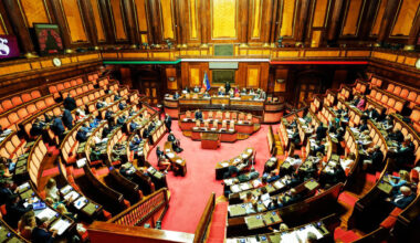 lunedì in Aula, martedì il voto. Bagarre sul condono