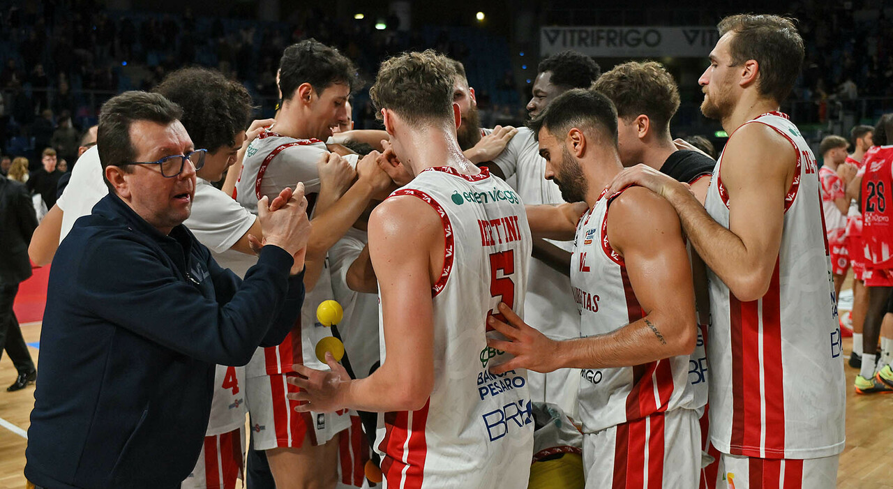 Vuelle, oggi l'assalto a Rieti per restare da soli in vetta. Coach Leka ritrova Bucarelli per la sfida