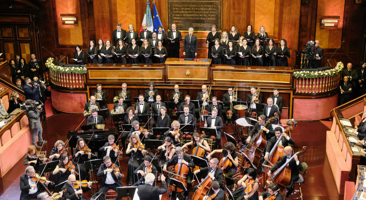 «Un omaggio per i 2500 anni di Napoli»