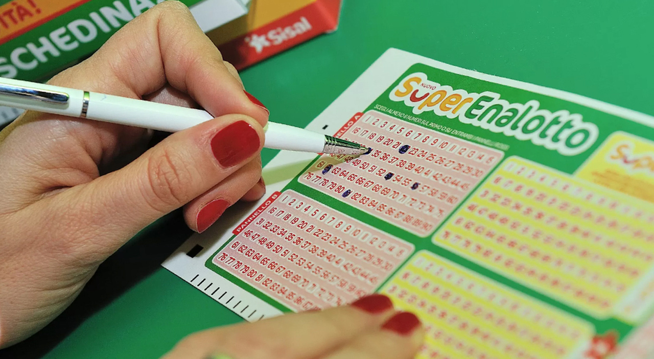 centrato a Napoli un 5 Stella da quasi 1,5 milioni di euro