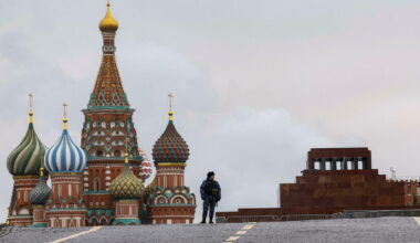 La Russia e il turismo di lusso dall'Arabia Saudita, perché i ricchi del Golfo scelgono il gelo di Mosca e Sochi (e non l'Europa)
