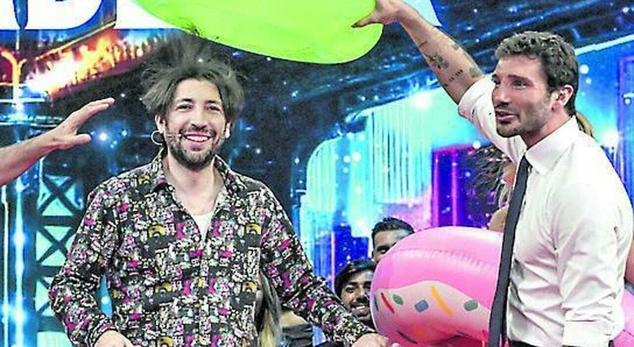 «Facevo il fruttivendolo, quando ballavo mi davano del ricchione. La parola più associata a me? Ex»