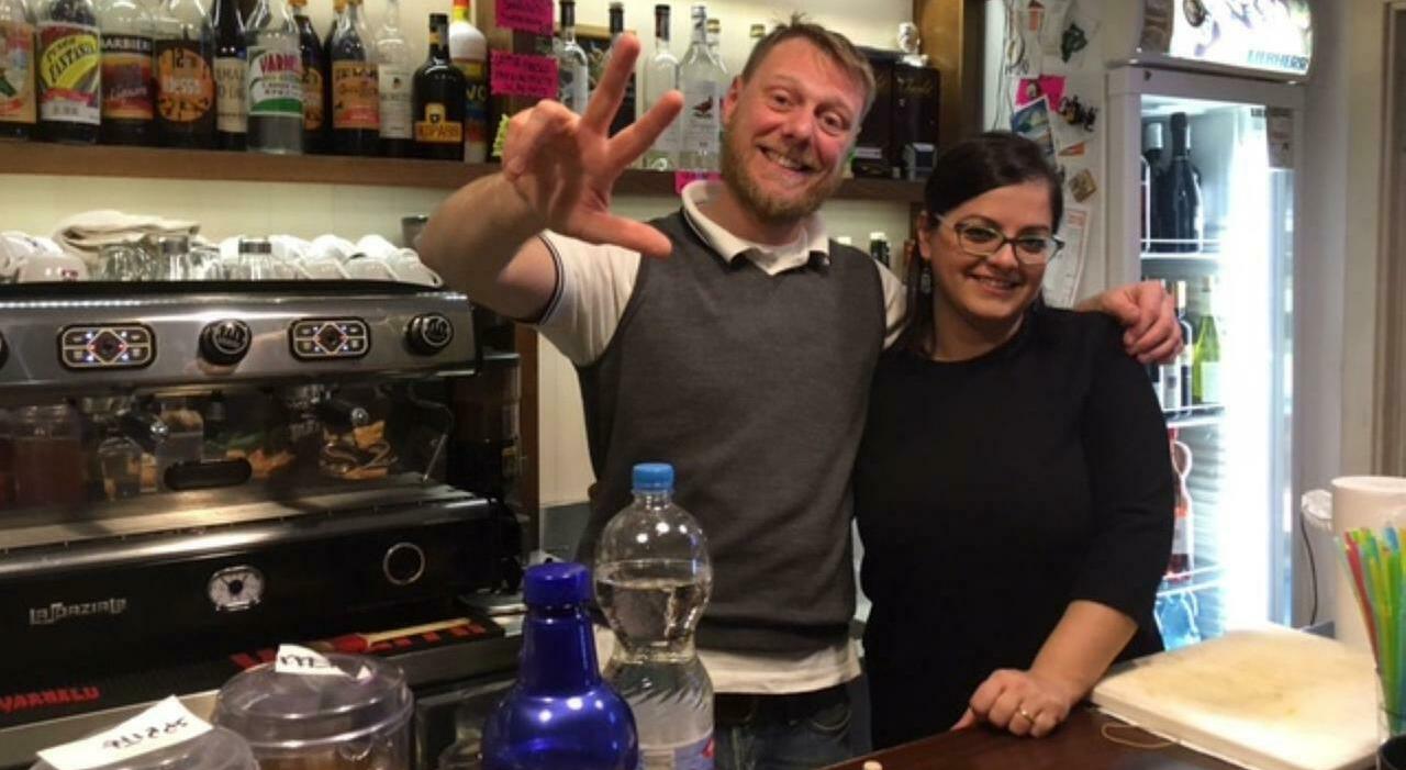 Macerata, Ripari e Splendiani lasciano il bar Cabaret. «Abbiamo vissuto 13 anni indimenticabili»