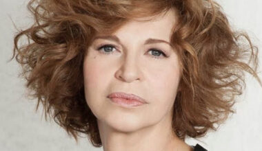 «Me ne andai di casa, mio padre mi vietò di tornare. Amavo l'amore libero, ho avuto due mariti. A 76 anni non ho mai lavorato tanto»