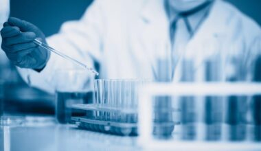 Mpox, scoperta in Inghilterra una nuova variante ricombinante: l’allerta dell’OMS e i dati globali