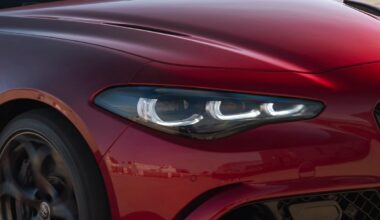 Alfa Romeo celebra il Quadrifoglio con Giulia e Stelvio Collezione, storia e performance