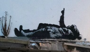 Banksy, un nuovo murale a Londra per denunciare la povertà