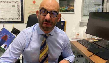 Ogni mattina vi mettete in bocca feci: l’avvertimento di Bassetti che spaventa | Un gesto quotidiano ti rovina