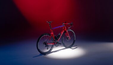 Groupama-FDJ, presentata anche la nuova bici Wilier Triestina