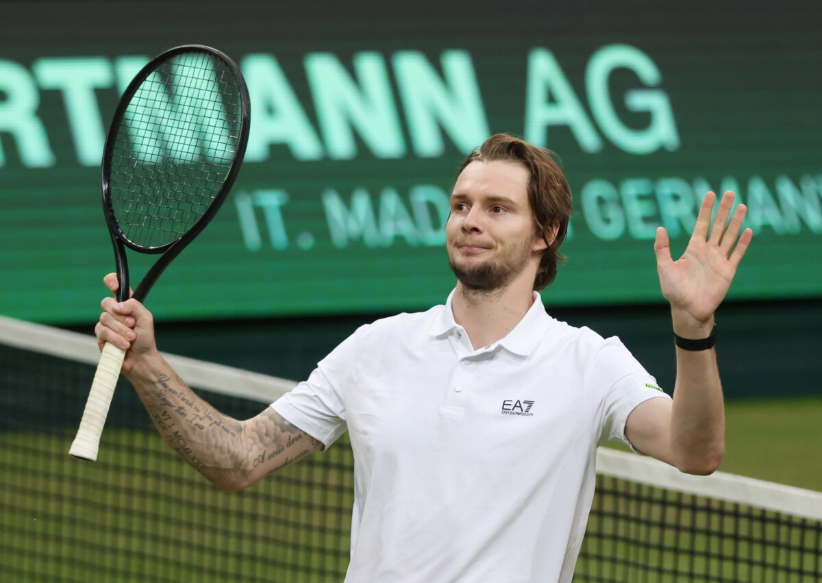 L'aneddoto di Bublik su Djokovic: "Mi diede dei consigli e un suo diretto rivale voleva che glieli rivelassi"