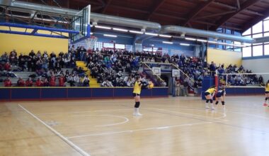 Le giovani pallavoliste in campo in Valle per la Christmas Volley Cup