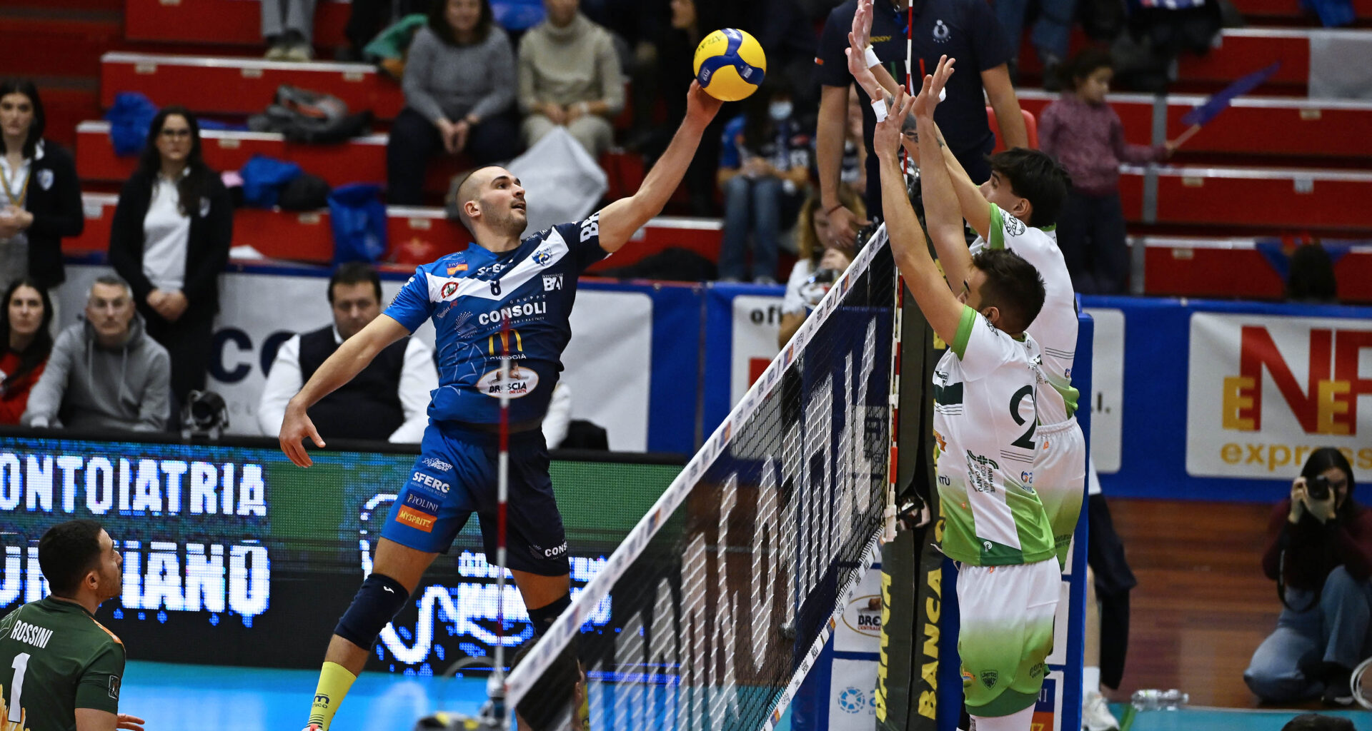 Brescia fatica, Cantù passa al quinto