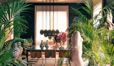 A casa di Emiliano Salci, un appartamento primi Novecento dall'atmosfera sospesa