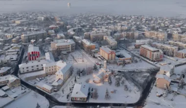 Una nuova immagine per il centro di Elin Pelin, in Bulgaria