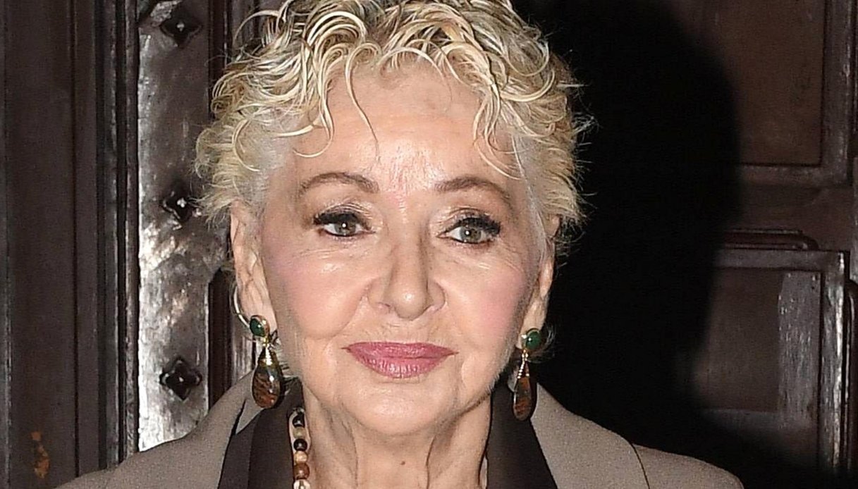 "Il tumore? Renato Zero mi sta vicino". Le "scuse" più difficili