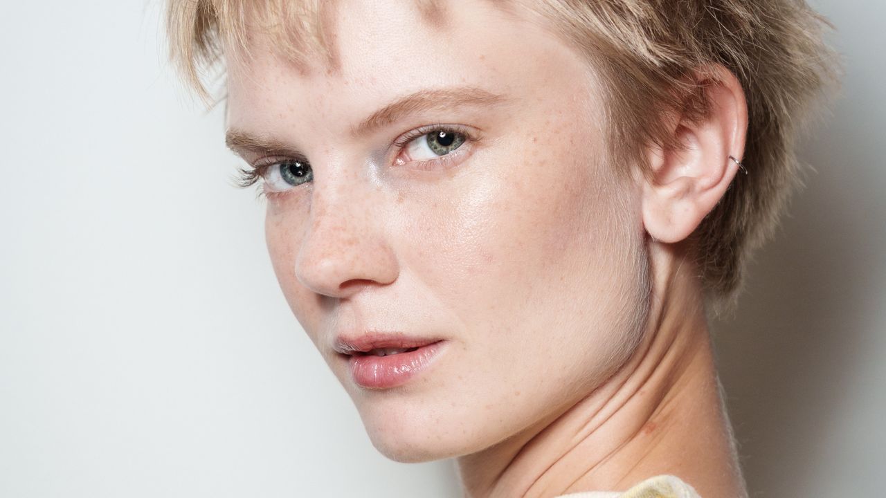 Ho provato il fondotinta color changing e, da quel momento, non posso piú farne a meno